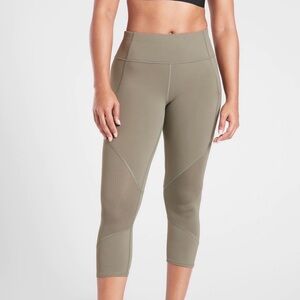 Athleta Cropped Leggings